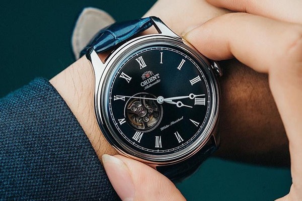 Vì Sao Phải Đeo Đồng Hồ Automatic Thường Xuyên?